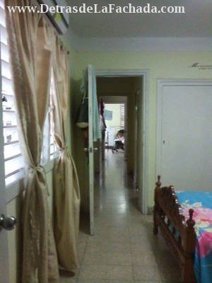 Calle San Pedro entre Independencia y Marti, Santa Clara,  villa clara