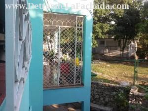 Cerca del cine Acapulco