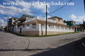 CALLE 2da # 104 ESQ. B