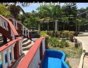 Calle Río #9807 % Marti y Pezuela