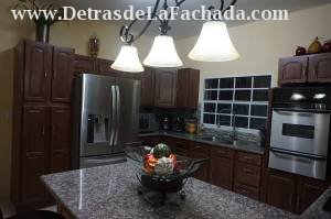 CALLE 2da # 104 ESQ. B