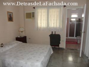 AVE 3RA # 9401 BAJOS