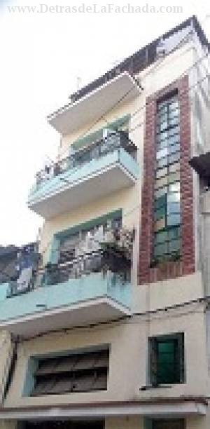 Calle Suárez No. 162 e/ Misión y Gloria