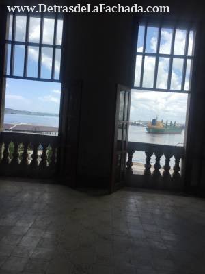 Calle Oficio, Alameda de Paula, Frente a la bahia.