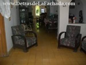 Calle 8 número 456 bajos, entre 17 y 19 Vista Alegre Stgo de Cuba
