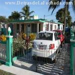 Entrance with garage